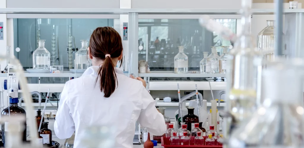 Chercheuse à l'hopital