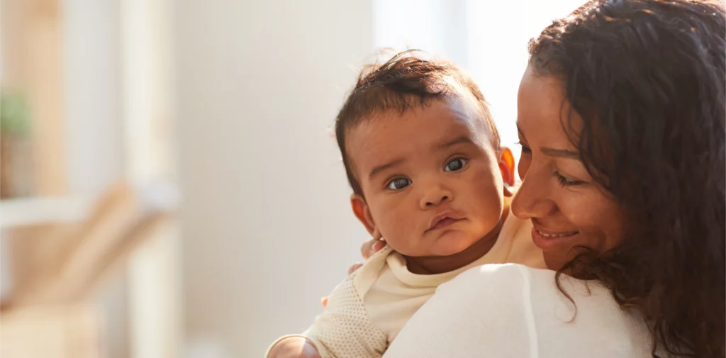 La période périnatale est une phase aux enjeux majeurs pour la santé mentale des parents et le développement du bébé.
