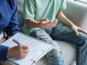 Le partenariat-patient permet de franchir une nouvelle étape dans l'accompagnement dans nos hôpitaux en intégrant un regard complémentaire : celui de l'expérience vécue par le patient.